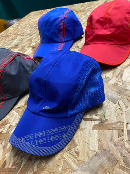 GORRA DE MICROFIBRA DEPORTIVA ADULTO